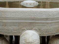 Fountain of the Lions in the Alhambra