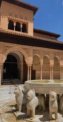 Patio de los Leones fountain in Alhambra