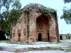 Rawat Fort tomb-like building side view in Pakistan