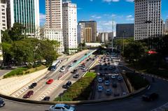 Avenida 23 de Maio viewed from Viaduto do Chá viaduct