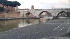 Fiume Tevere river in Rome, 2016