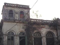 Buildings of Forashgong in Old Dhaka