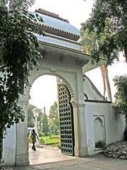 Sahelion Ki Bari garden in Udaipur, India, with lush greenery and a fountain