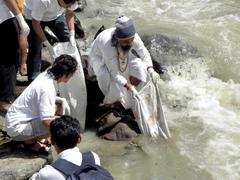 Samarth Yogi Arwind at Clean Ganga campaign in Kedarnath, Himalayas