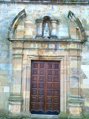 Santuario de la Virgen del Carbayo main entrance west side