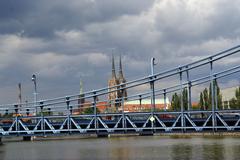 Grunwald Bridge in Wrocław, Poland, photo by Barbara Maliszewska