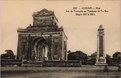 Arc de Triomphe at the Tomb of Tu Duc in Hue, Vietnam