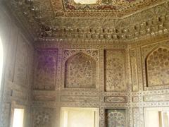 Sheesh Mahal Mirror Palace at Lahore Fort in Pakistan