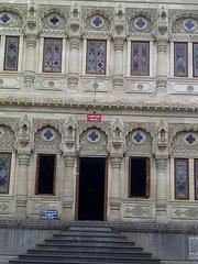 Mahadev Mandir Shinde Chatri exterior