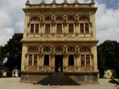 Shinde Chatri Mahadev Mandir in Pune