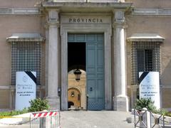 Palazzo Valentini with posters expressing pain at the London bombings