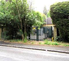 Cadogan Park electricity substation in Woodstock