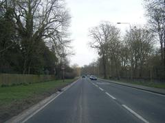 A44 Oxford Road leaving Woodstock