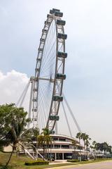 Singapore Flyer, a giant Ferris wheel in Singapore