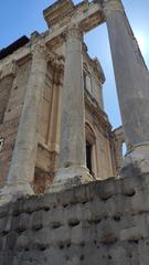 Templo de Antonino y Faustina en el Foro Romano