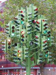 unconventional traffic lights sculpture in London