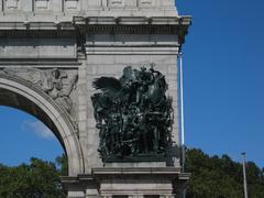 Closeup view of statues inside the Soldiers' and Sailors' Arch