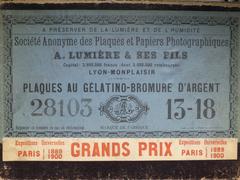 Gelatin dry plate box from early 1900s