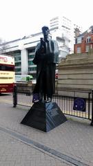 Sherlock Holmes statue in London