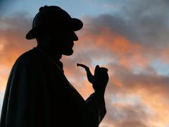 Evening silhouette of Sherlock Holmes statue in Baker Street