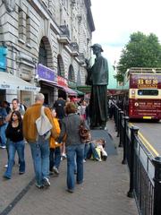 Statue of Sherlock Holmes in London