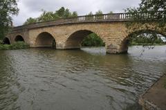 Swinford Bridge over the River Thames