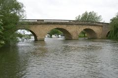 Swinford Bridge on the River Thames