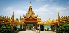 Global Vipassana Pagoda entry gate