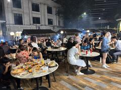 Lau Pa Sat exterior at night