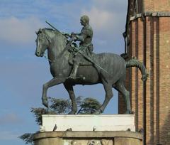 bronze equestrian statue of Gattamelata in Padua