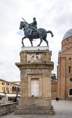 statue of Gattamelata in Padua