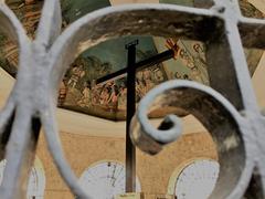 Full shot of Magellan's Cross in Cebu City