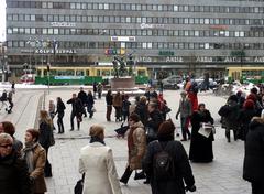 Kolmen sepän aukio in Helsinki