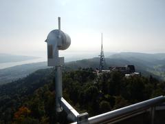 Sendestation Uetliberg with a webcam in the foreground and the Uetliberg observation tower and Uto Kulm in the middle