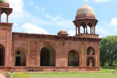 Mariam's Tomb monument