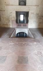 Flight of steps leading to the Tomb of Mariam-uz-Zamani Begam