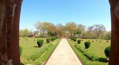 Khiyabans in the gardens around the Tomb of Mariam-uz-Zamani