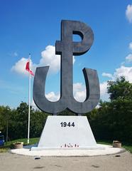 monument on the top of Warsaw Uprising Mound