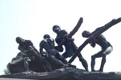 Workers statue in Chennai