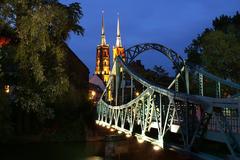 Most Tumski at night in Wrocław