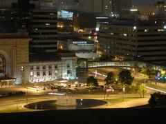 Kansas City Union Station and Henry Bloch Wollman Fountain