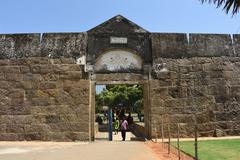 Vattakottai Fort with clear sky and lush greenery