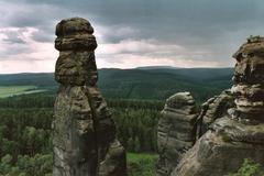 Pfaffenstein rock formation with Barbarine pinnacle