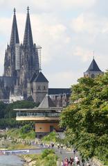 Köln Altstadt and Neustadt-Nord from Konrad-Adenauer-Ufer