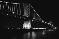 Benjamin Franklin Bridge at night