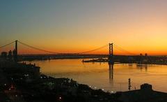 Ben Franklin Bridge at sunrise