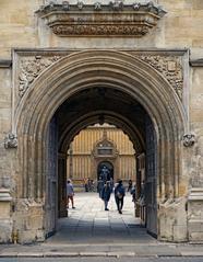 Entrance to the Bodleian Library in Oxford with statue of third Earl of Pembroke