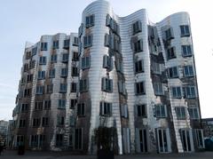 Der Neue Zollhof Gehry buildings