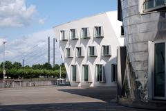 Düsseldorf Neuer Zollhof with Gehry buildings