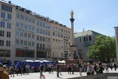 Mariensäule on Marienplatz with Altes Rathaus in the background